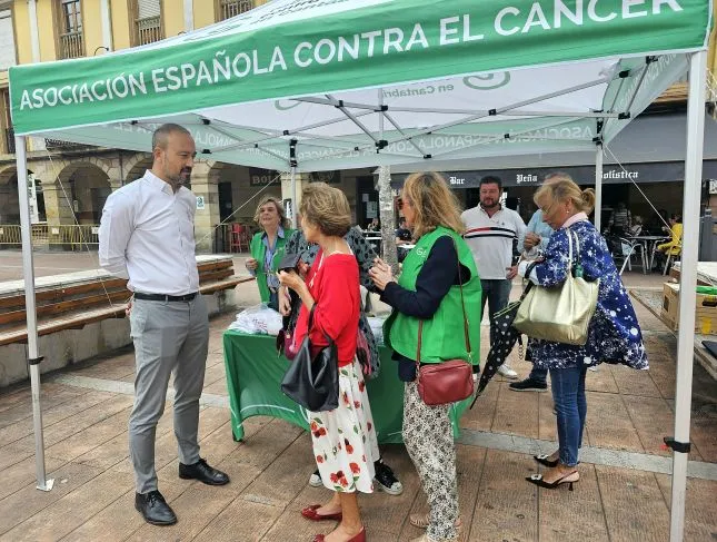 Torrelavega celebra el Día Internacional del Cáncer de Mama