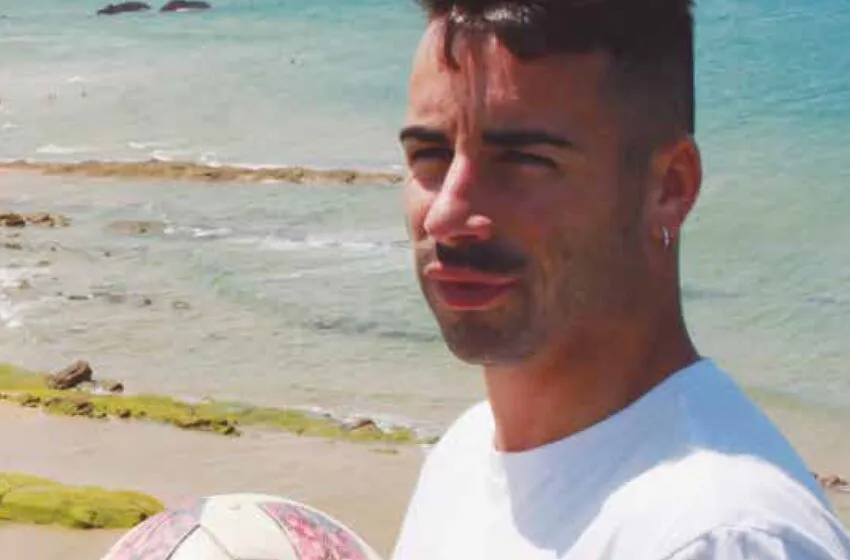 Óscar Fernández González presenta el libro «Vida y fútbol: La importancia de aprender a fracasar»