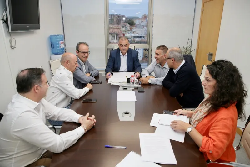 Fomento arrancará la senda peatonal y el carril bici de Los Puentes con la redacción del anteproyecto del tramo Cicero-Montehano