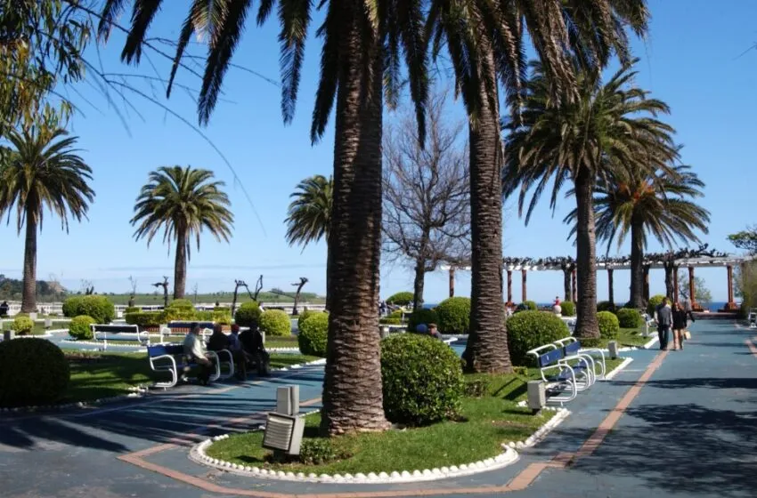 El Ayuntamiento licita la renovación y acondicionamiento de los Jardines de Piquío