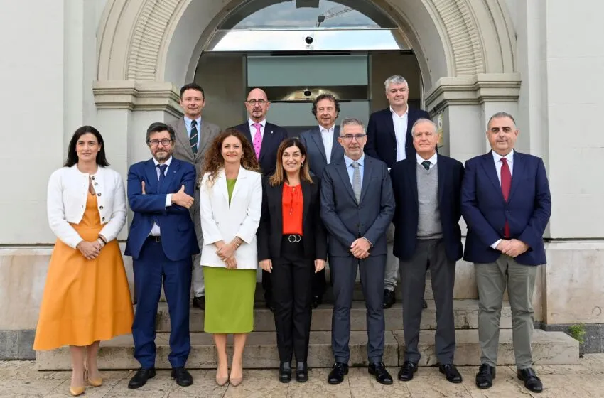  Igual destaca que la incorporación de Díaz al Puerto es un “hito” para la integración portuaria