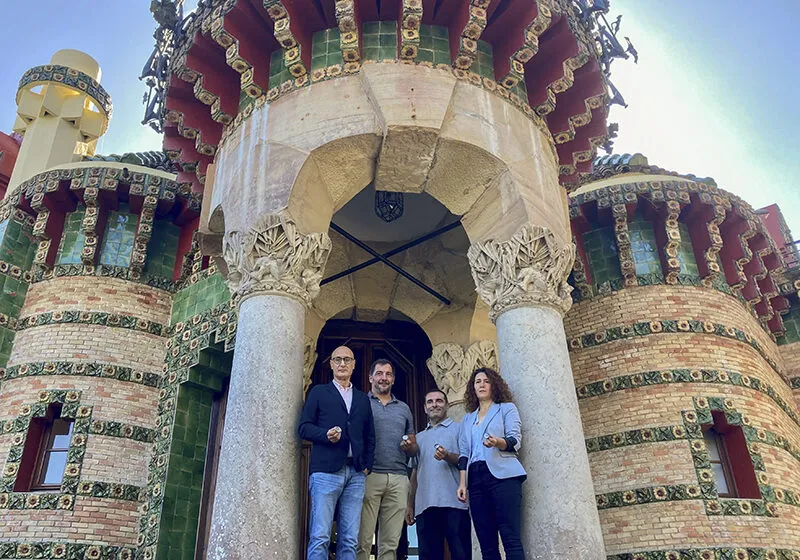 El Gobierno de Cantabria muestra su apoyo a la candidatura de El Capricho de Gaudí como mejor referencia turística internacional 2023
