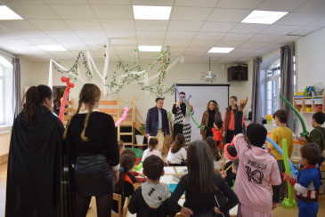  200 niños participan durante el primer descanso escolar en el programa  de conciliación familiar del Ayuntamiento que amplía sedes, horario y plazas