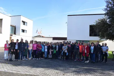  Más de un centenar de vecinos de Piélagos y Bezana se suman a la  marcha y el desayuno saludable organizados por  el Día Mundial de la Diabetes