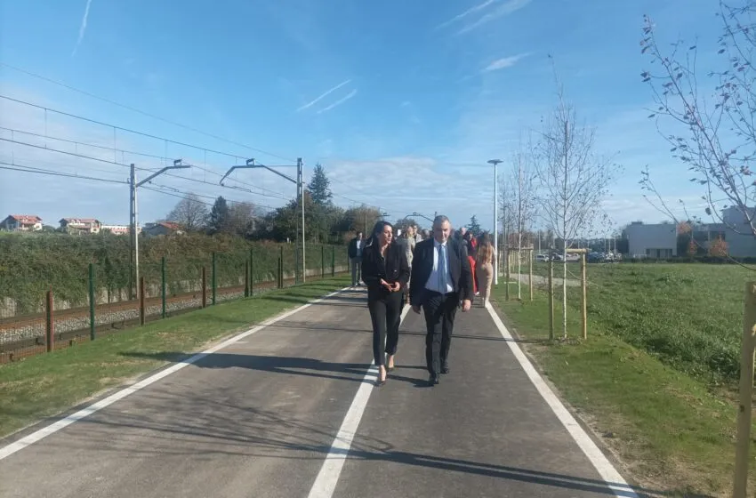  Carmen Pérez: “Nuestro objetivo es conectar las siete pedanías con el fin de avanzar en la movilidad urbana sostenible y eficiente”