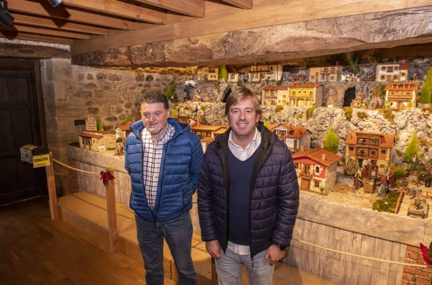  Reocín inicia la Navidad con la inauguración del Belén Municipal de Barcenaciones