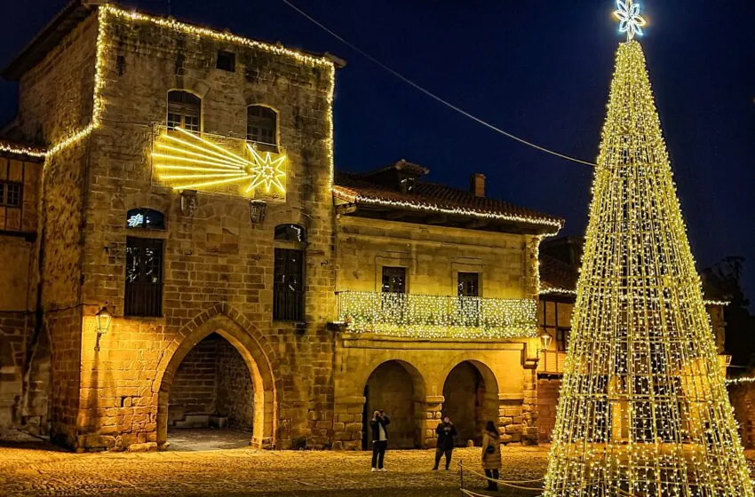  Santillana del Mar se prepara para la Navidad más especial de su historia.
