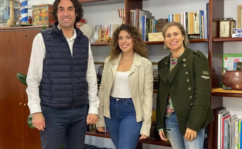  SOBERÓN RECIBE A LA ARTISTA NOELIA ARROYO