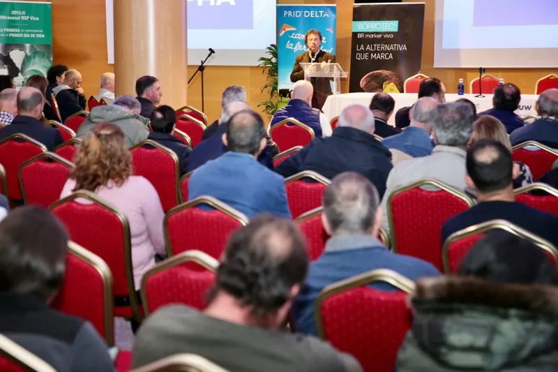 Noticias de Cantabria | El Cántabro | Palencia destaca la importante labor de los veterinarios para ayudar a los ganaderos a afrontar los problemas sanitarios del sector