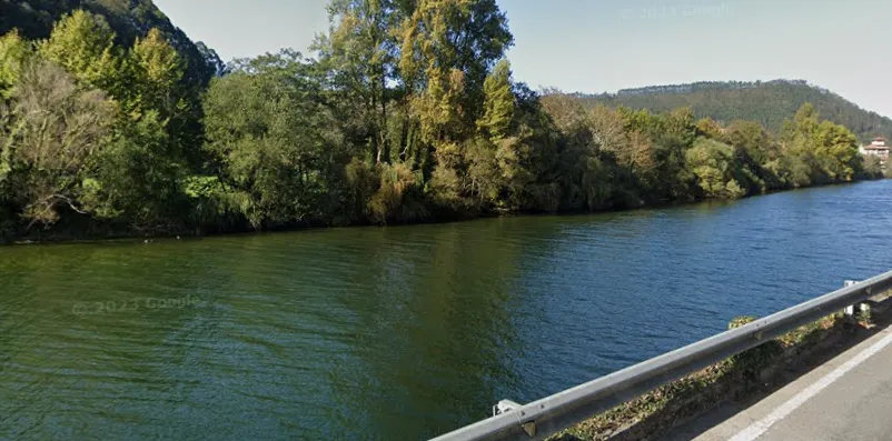  Fomento invertirá esta legislatura 3 millones de euros en la construcción de medidas de defensa para prevenir inundaciones en Molleda, en Val de San Vicente   