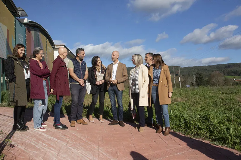  Silva anuncia la licitación en 2024 de la redacción del proyecto del nuevo instituto de Ribamontán al Monte