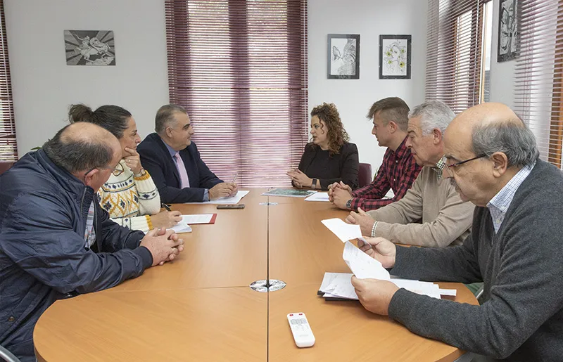 Noticias de Cantabria | El Cántabro | Fomento se compromete con Valle de Villaverde a iniciar los trámites para acondicionar la carretera entre La Matanza y La Capitana