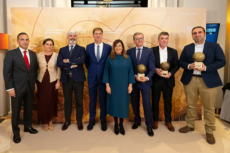 Noticias de Cantabria | El Cántabro | Buruaga pone a disposición de los empresarios "un buen presupuesto" que bajará los impuestos y facilitará su labor