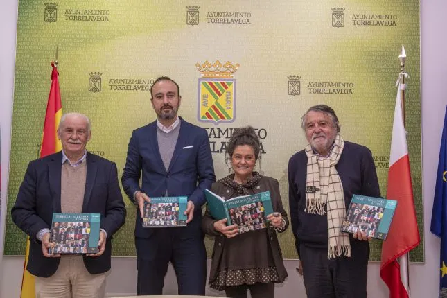 Un libro recoge las biografías de 25 Premios ‘Torrelaveguense Ilustre’ del Grupo Quercus