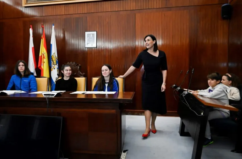 Noticias de Cantabria | El Cántabro | La alcaldesa anima al Consejo de Niños y Niñas a contribuir activamente en la toma de decisiones