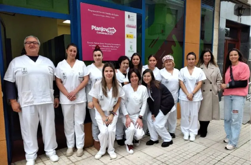  Las alumnas de la Escuela Talento Joven acaban sus prácticas en instituciones sociales de la zona