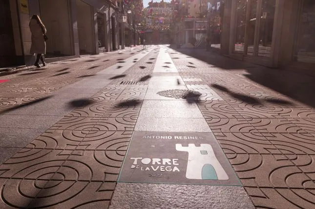  El dibujante Álvaro Martínez Bueno tendrá su nombre en el Paseo de la Torre de la Vega