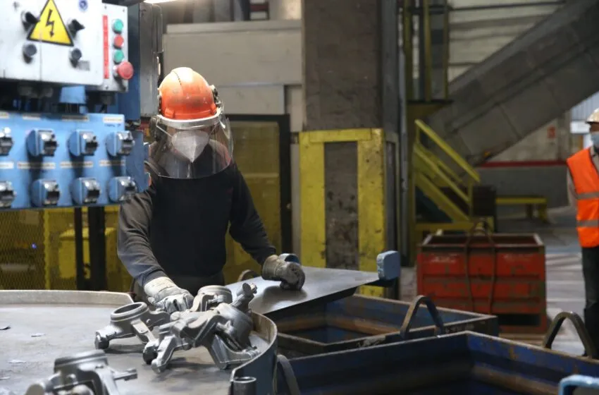 Noticias de Cantabria | El Cántabro | Industria concede ayudas a 72 microempresas por valor de 344.000 euros