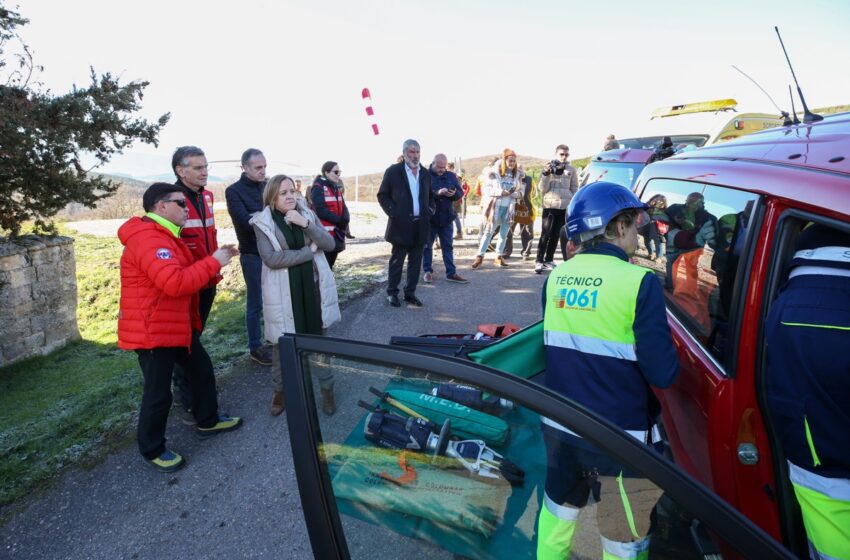  Urrutia inaugura una helisuperficie en Valderredible con la que se reduce el tiempo de respuesta en traslados urgentes en 71 minutos