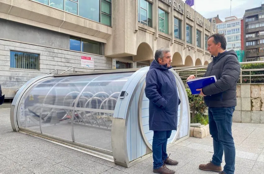  Santander, a punto de completar el despliegue de los nuevos aparcabicis cubiertos y videovigilados