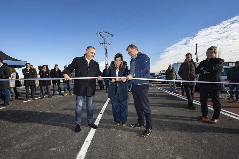 Buruaga anuncia una inversión en carreteras autonómicas de casi 50 millones de euros en 2024