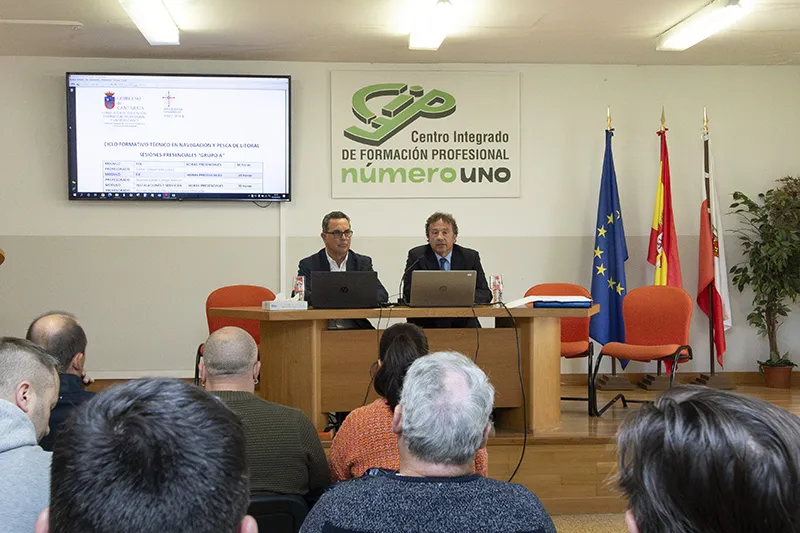  Cantabria formará a casi un centenar de futuros patrones de barco para impulsar el relevo generacional y la competitividad del sector pesquero
