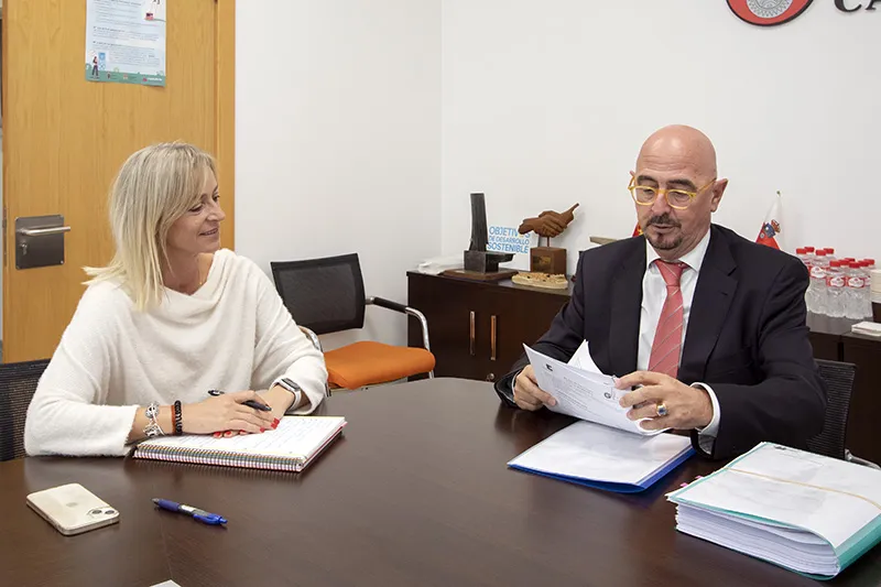 Noticias de Cantabria | El Cántabro | Pascual verificará, junto a los técnicos de su departamento, si la parcela propuesta por Castro Urdiales para edificar el futuro hospital cumple los requerimientos necesarios