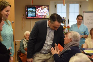  El Ayuntamiento de Piélagos equipará el Centro de día de Renedo con nuevo mobiliario especializado para el uso de personas dependientes