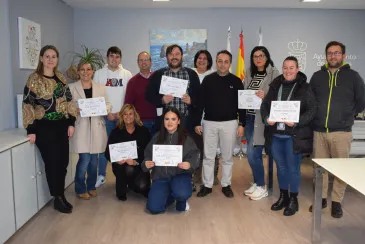  Petisu Moda  y Casa Macorra, ganadores del VIII Concurso de decoración navideña del Ayuntamiento de Piélagos