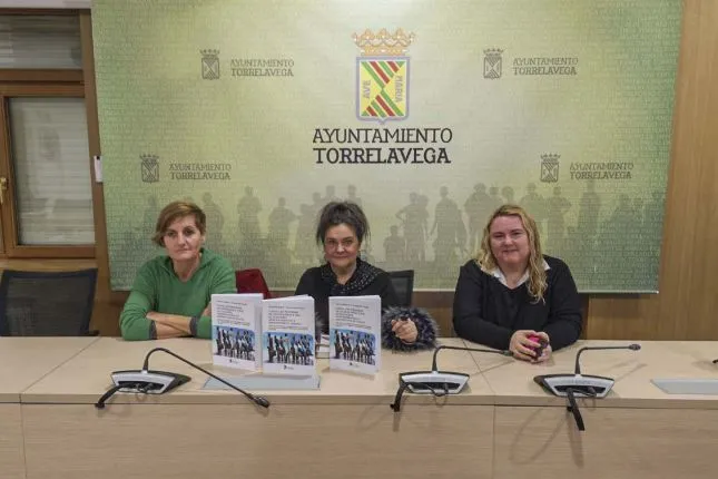  Presentado el libro ‘Todos los procesos de extranjería y sus actuaciones administrativas e impositivas en España’