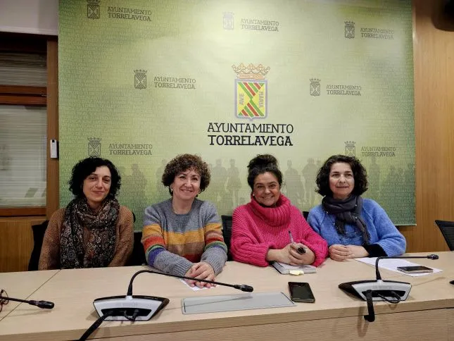 Noticias de Cantabria | El Cántabro | Concierto de la Escuela Municipal de Música y del IES Zapatón en la Plaza Baldomero Iglesias