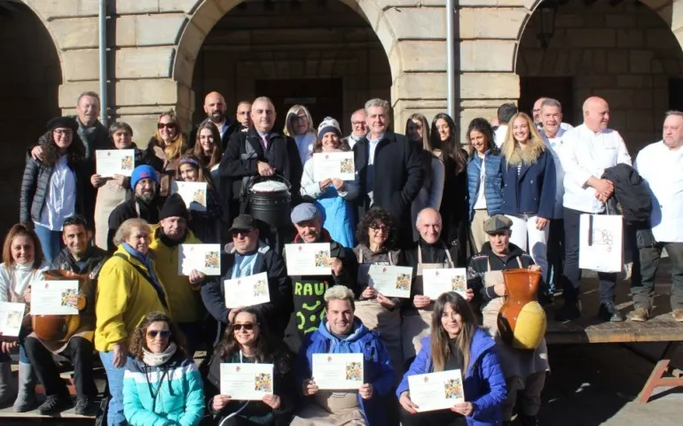  Andrea Gracia, de la Peña Kantabrujos, gana el XXXI Concurso de Ollas Ferroviarias