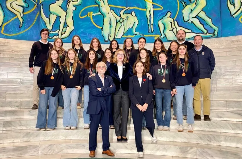 Noticias de Cantabria | El Cántabro | Eva Guillermina Fernández felicita a los medallistas cántabros de kárate, boxeo y hockey hierba por sus éxitos deportivos