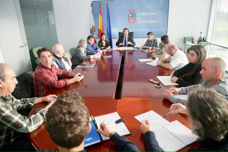  Palencia traslada a la Mesa Regional Agraria el objetivo de impulsar la economía del sector primario y fomentar el diálogo social con los profesionales