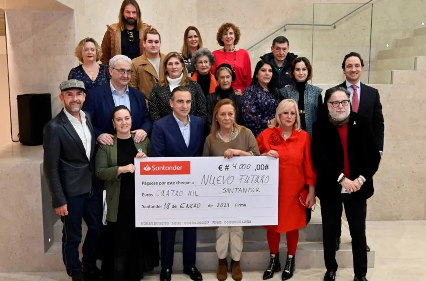 Noticias de Cantabria | El Cántabro | Nuevo Futuro recibe 4.000 euros de la recaudación del desfile solidario a favor de la infancia