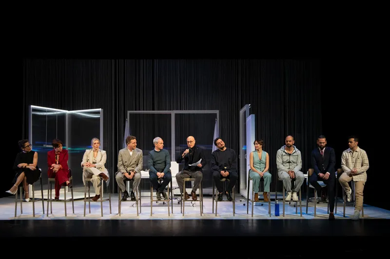  El Palacio de Festivales acoge mañana el estreno absoluto de ‘Robots’, un thriller que combina lenguaje teatral y cinematográfico