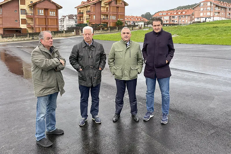  El Gobierno cántabro ejecuta el arreglo del camino de La Audiencia y un nuevo aparcamiento y recinto de actividades en San Miguel de Meruelo