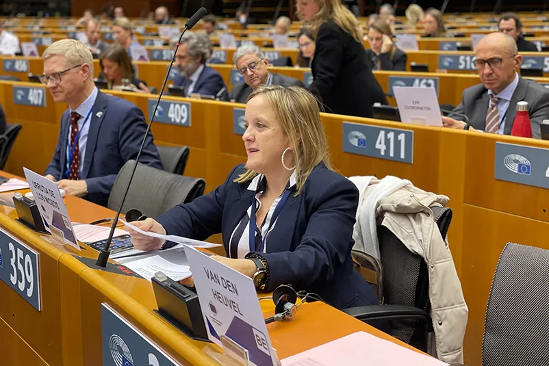  El Gobierno de Cantabria apoya la política europea para reducir la carga burocrática y los gastos de tributación en beneficio de las pymes