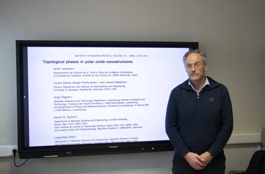  Un artículo del catedrático de Física de la UC, Javier Junquera, entre los más descargados de la revista Review of Modern Physics