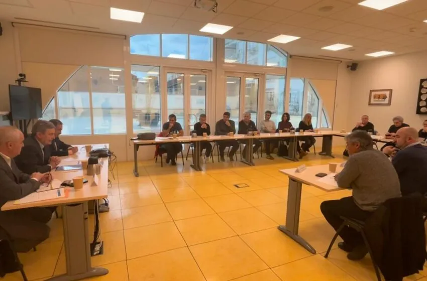  Correos y los sindicatos mayoritarios inician una etapa de diálogo