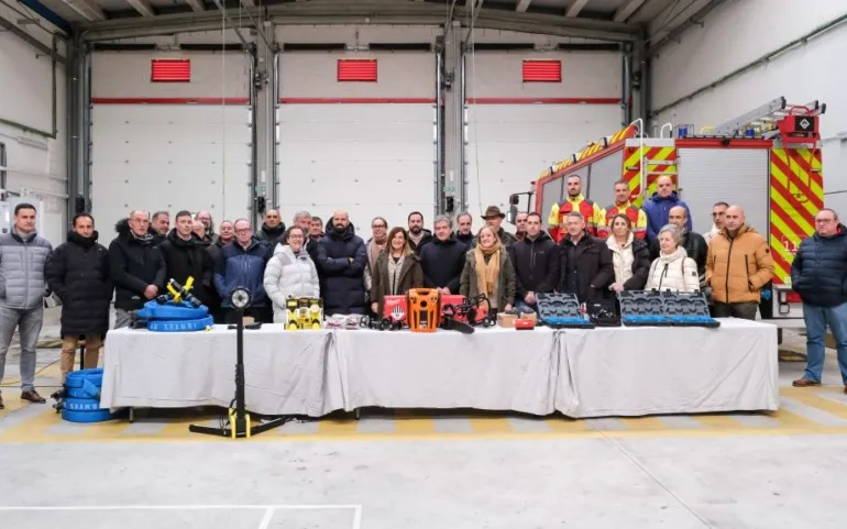  El Gobierno de Cantabria entrega nuevo material al Parque de Emergencias de Reinosa