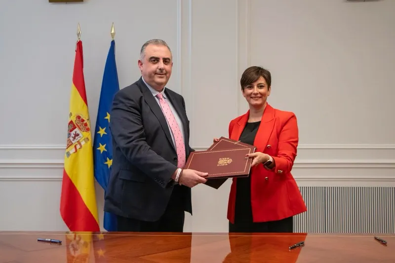  Media traslada a la ministra de Vivienda la necesidad de financiación para miles de cántabros que no han conseguido las ayudas de los planes de rehabilitación comprometidos