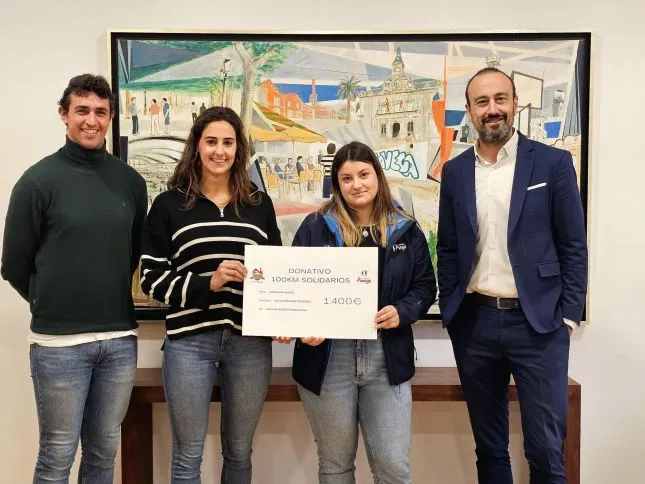  Los ‘100km Solidarios’ de natación recaudan 1.400 euros para la Fundación Amigó