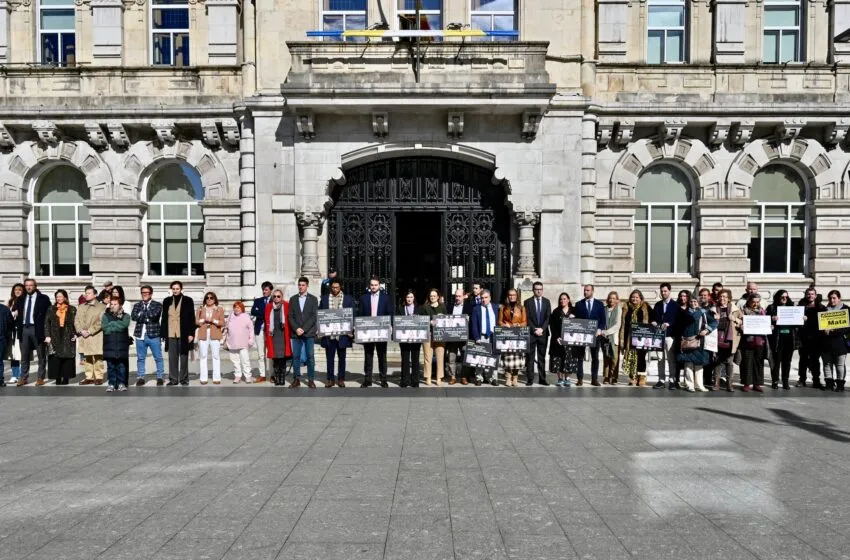  Santander recuerda a las dos últimas mujeres asesinadas por violencia de género