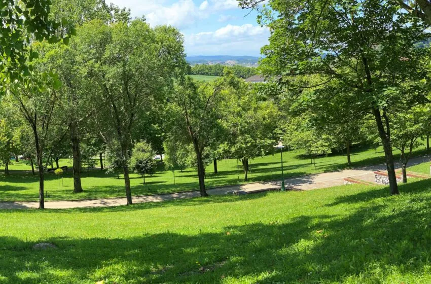  Santander cierra sus parques por precaución ante la alerta amarilla por vientos