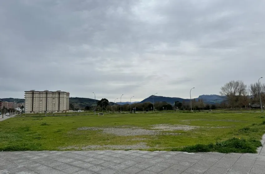  Laredo cede dos parcelas al Gobierno de Cantabria para construir alrededor de 60 viviendas dotacionales