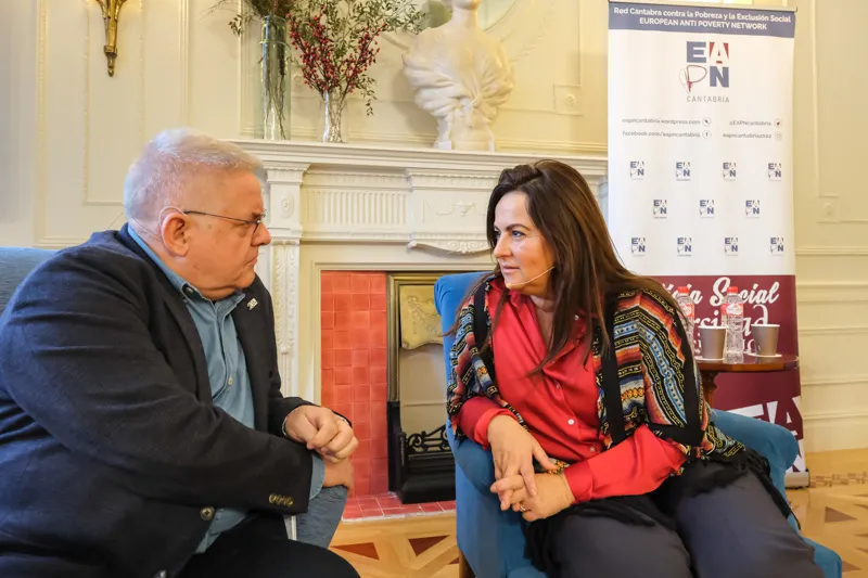  Gómez del Río apuesta por analizar nuevos modelos de gestión de la lucha contra la pobreza y la exclusión social