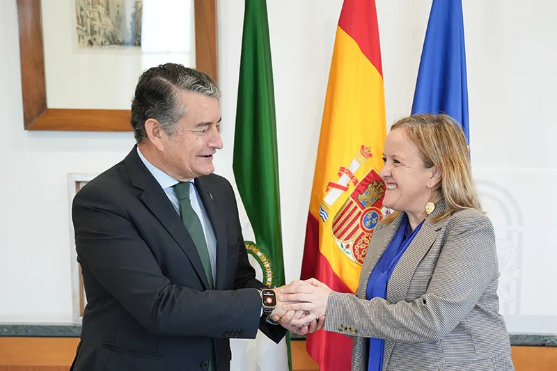  Isabel Urrutia: «Cantabria llevará a cabo una revolución normativa con la ley de simplificación administrativa»