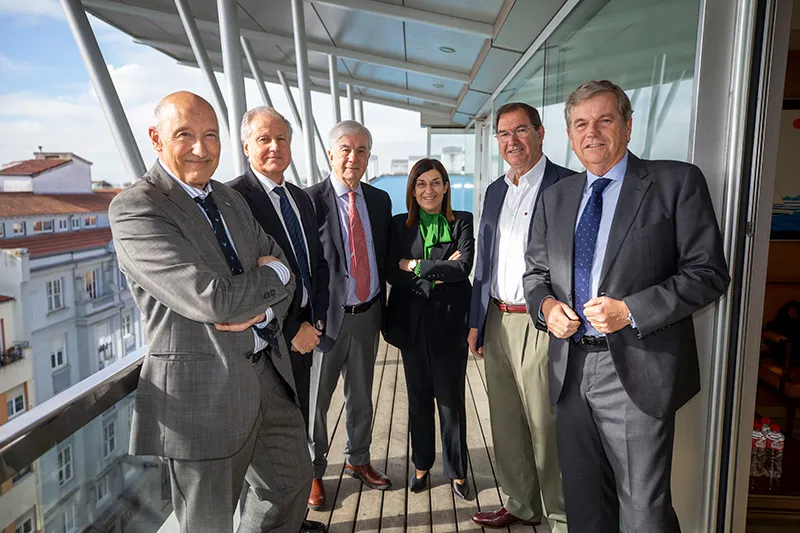  La presidenta Buruaga se reúne con el Comité de Expertos creado por SODERCAN para impulsar el desarrollo industrial de Cantabria