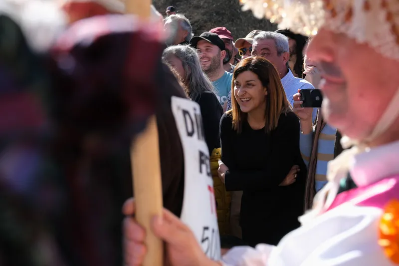  Buruaga se compromete a estudiar la declaración de Bien de Interés Cultural Inmaterial de Los Zamarrones de Polaciones